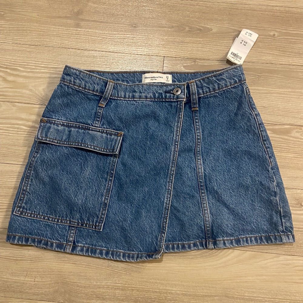 NWT Denim Cargo Wrap Mini Skirt